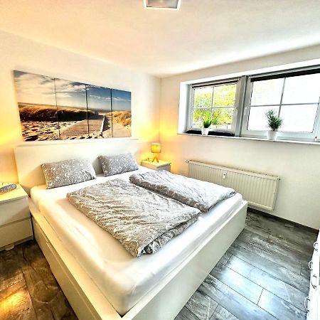 Modernes Apartment Mit Terrasse Und Highspeed Internet Zwischen Aalen Und Schwaebisch Gmuend Goggingen Экстерьер фото