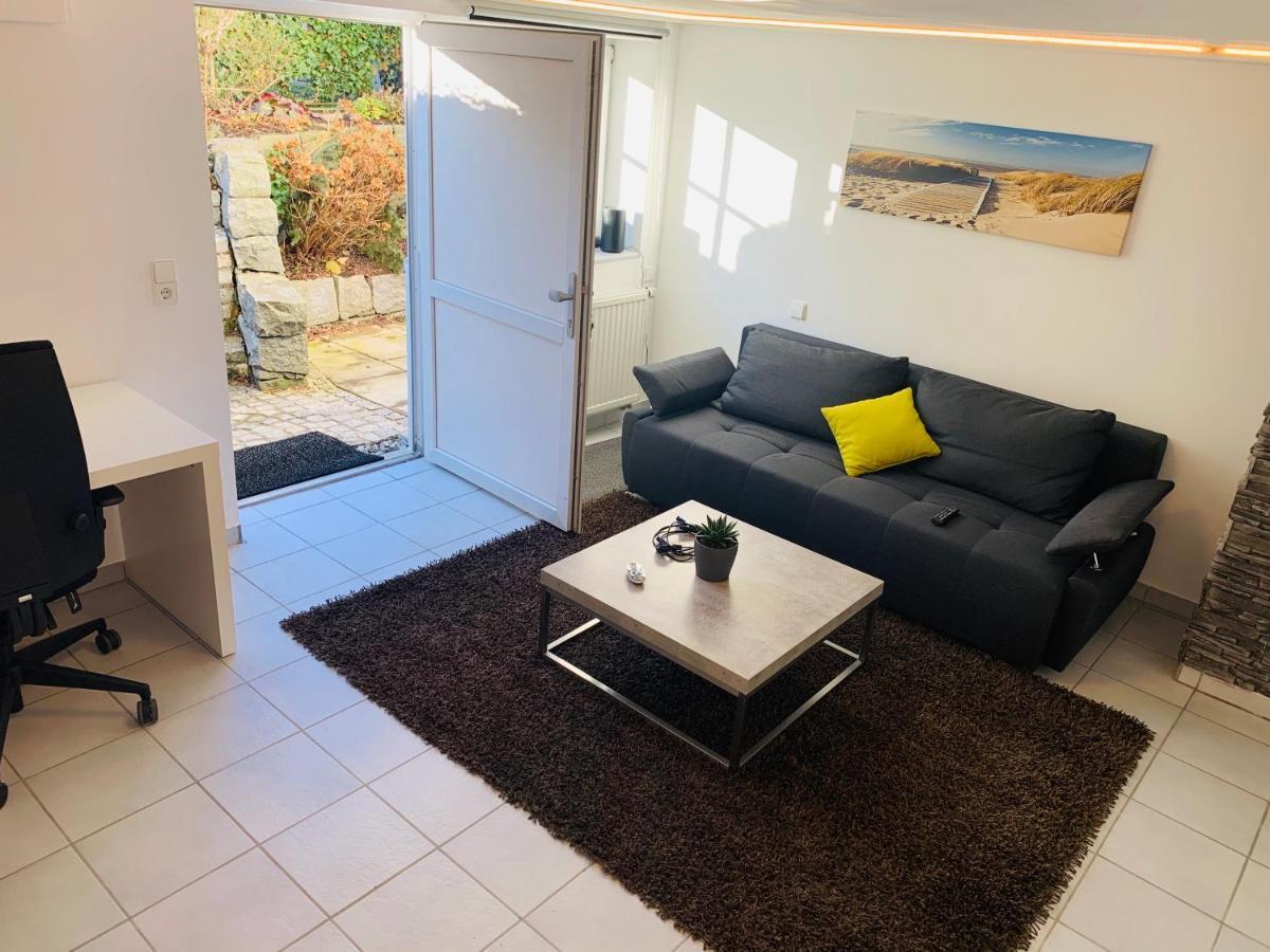 Modernes Apartment Mit Terrasse Und Highspeed Internet Zwischen Aalen Und Schwaebisch Gmuend Goggingen Экстерьер фото